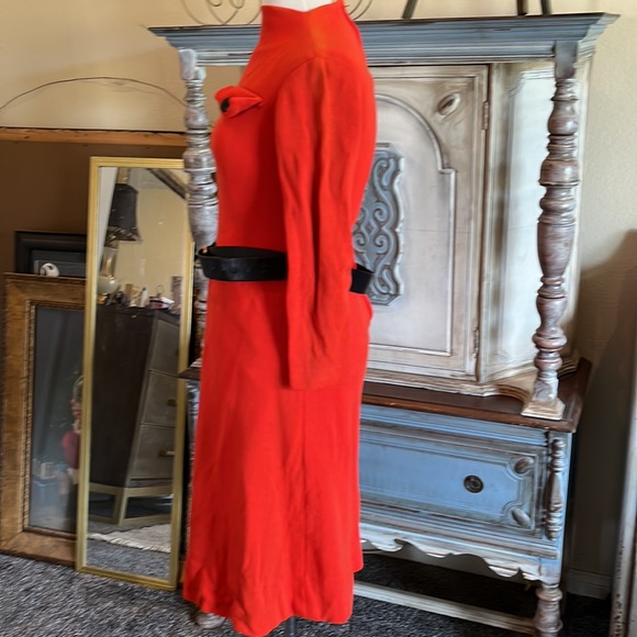 Vintage and Beautiful fall orange dress! .Material is a heavy polyester! - Picture 2 of 9